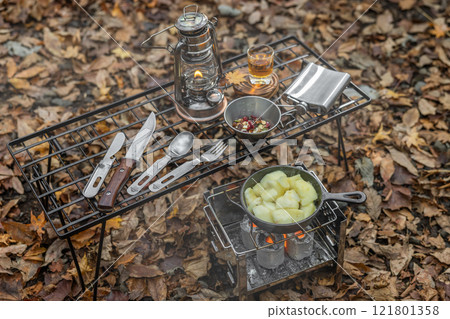Camping meals Outdoor and camping breakfast set 121801358