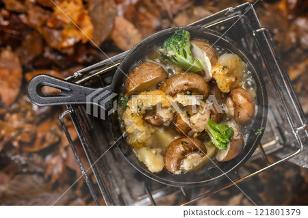 Camping meals Outdoor and camping breakfast set Camping meals Outdoor and camping breakfast set 121801379
