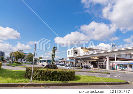 Station front view: Tsuchiura Station 121801787