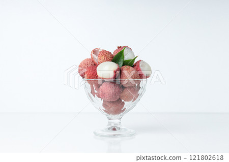 Lychee, concept of fresh and ripe exotic food 121802618