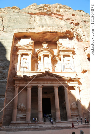 約旦, 佩特拉, 佩特拉遺址, 哈斯尼 (金庫) 121804878