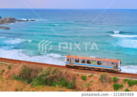 San-in Main Line running along the coastline 121805489