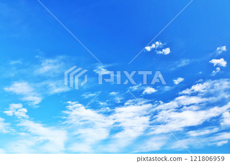 秋天天空和雲彩 121806959