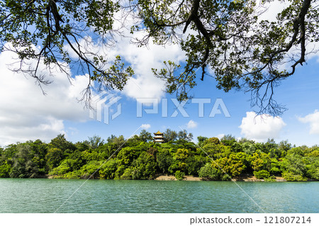 Beautiful lakeshore landscape of Chengcheng Lake Scenic Area in Kaohsiung, Taiwan. 121807214
