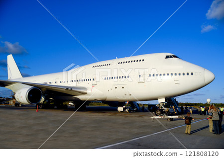 Jumbojet plane in airport 121808120