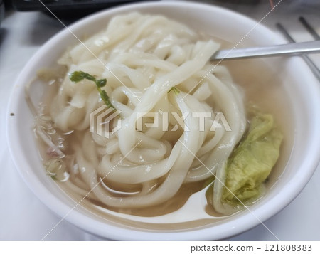 Korean traditional noodle dish. Kalguksu 121808383