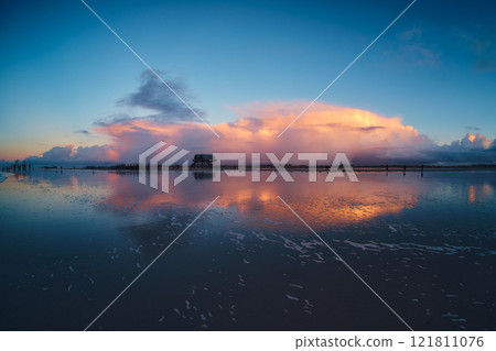 Clouds over Beach in Sankt Peter-Ording 121811076
