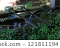 A shrine's water basin and ladle 121811194