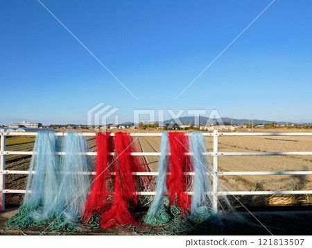 Taimei-cho, Tamana City, Kumamoto Prefecture Fishing nets drying near the sea Taimei-cho, Tamana City, Kumamoto Prefecture Fishing nets drying near the sea 121813507