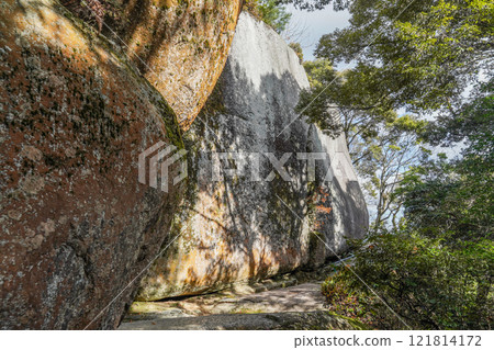 Kasagidera Temple (Kyoto Prefecture) - A tour of the training grounds - Kokuzo Stone 121814172