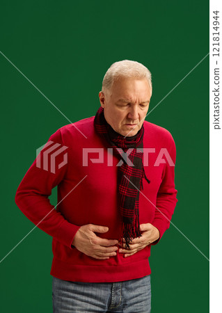 on green studio background 121814944