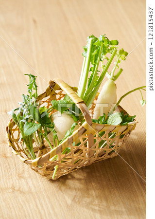 七種春天的草藥 121815437