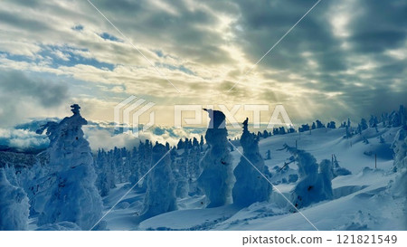 landscape with ice landscape with ice 121821549