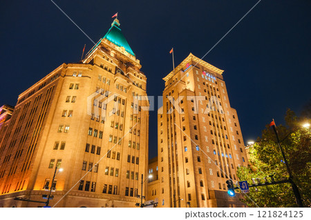 中國上海外灘建築燈火通明 121824125