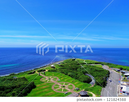 Spectacular view from Tsunoshima Lighthouse (Shimonoseki City, Yamaguchi Prefecture) Spectacular view from Tsunoshima Lighthouse (Shimonoseki City, Yamaguchi Prefecture) 121824388