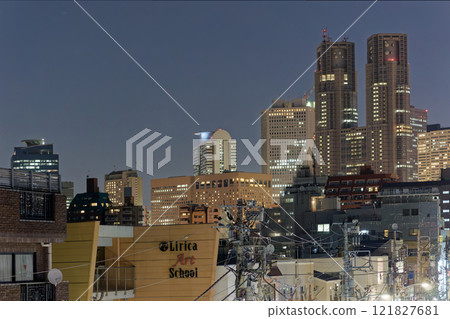 東京都廳大樓的夜景 東京都廳大樓的夜景 121827681