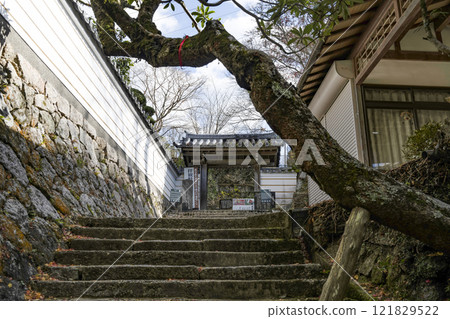 Kasagidera Temple (Kyoto Prefecture) Mountain Gate Kasagidera Temple (Kyoto Prefecture) Mountain Gate 121829522