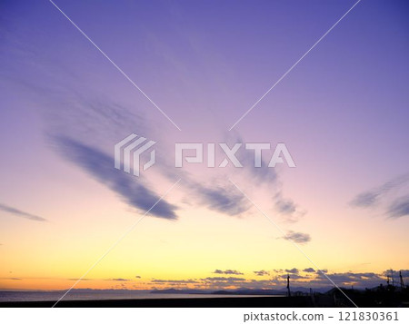 Pacific sunset 121830361