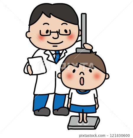 孩子（男孩）在學校測量身高 121830600