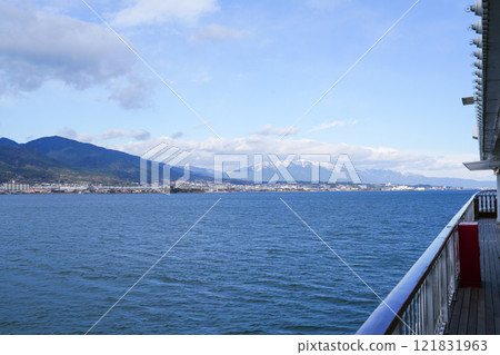 View from the Lake Biwa cruise ship "Michigan" (Otsu city, Mount Hira, Mount Hiei, etc.) Photographed in December 2024 View from the Lake Biwa cruise ship "Michigan" (Otsu city, Mount Hira, Mount Hiei, etc.) Photographed in December 2024 121831963