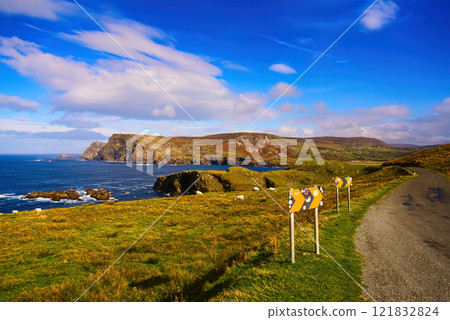 Malin Beg at the west coast of Ireland in Donegal - breathtaking coastal landscape that beautifully 121832824