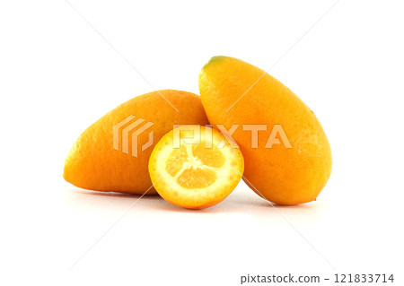 Fresh Kumquats and a Sliced Piece on a White Background 121833714