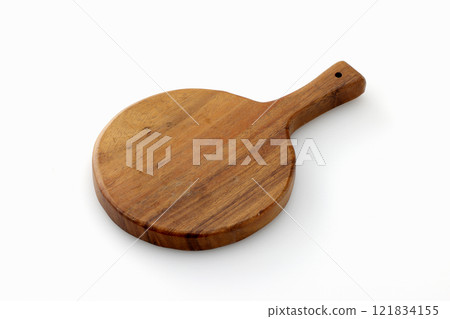 Wooden cutting board 121834155