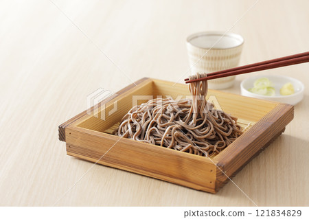 Zaru蕎麥麵 121834829