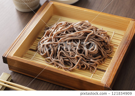 Zaru soba Zaru soba 121834909
