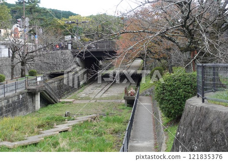 琵琶湖運河斜坡遺址 121835376