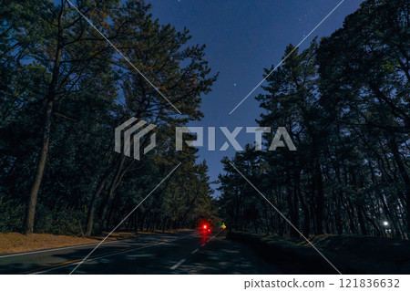夜間的粟木原大道 121836632