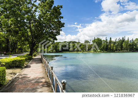 Beautiful lakeshore landscape of Chengcheng Lake Scenic Area in Kaohsiung, Taiwan. Beautiful lakeshore landscape of Chengcheng Lake Scenic Area in Kaohsiung, Taiwan. 121836967
