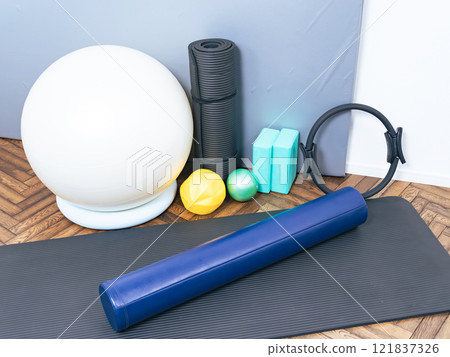 健身房訓練用品 健身房訓練用品 121837326
