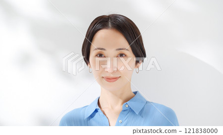 A woman with a smile A woman with a smile 121838000