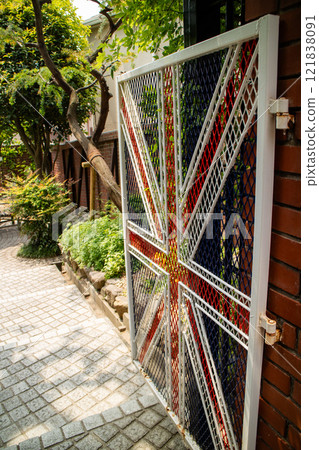 Kobe British Pavilion Union Jack Gate 121838091
