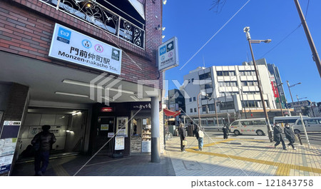 Monzen-Nakacho Station Exit 3 121843758