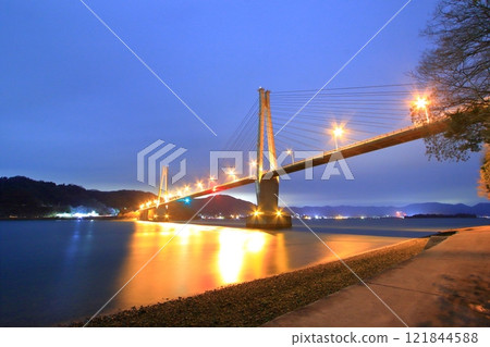 Oshiba Bridge connecting Honshu and Oshiba Island Oshiba Bridge connecting Honshu and Oshiba Island 121844588