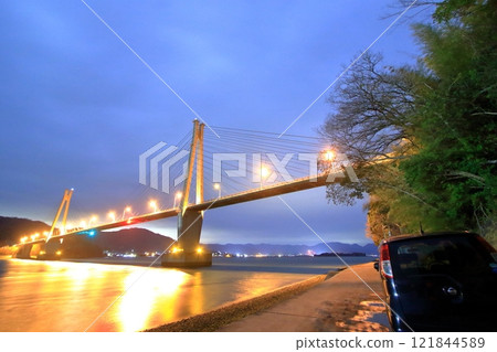 Oshiba Bridge connecting Honshu and Oshiba Island 121844589