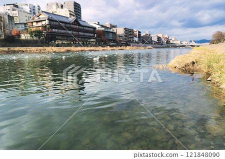 京都淀川風光 121848090