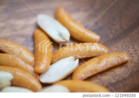 柿豌豆形象（照片素材） 121849288