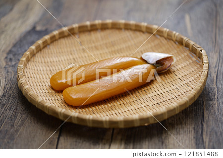 烏魚子的製作方法，完全曬乾，自製烏魚子完成 121851488