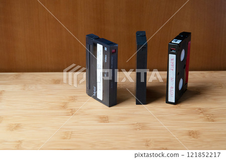 8毫米錄影帶記錄的回憶相冊 121852217