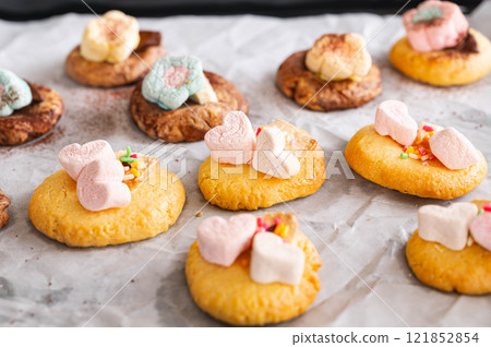 自製羊肚菌餅乾 121852854