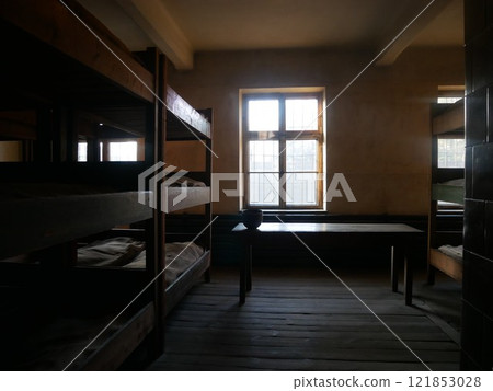 奧斯維辛集中營11號大樓的臥室(波蘭) 奧斯維辛集中營11號大樓的臥室(波蘭) 121853028