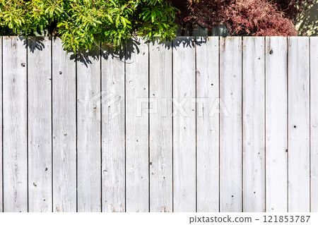 白色木板柵欄 121853787