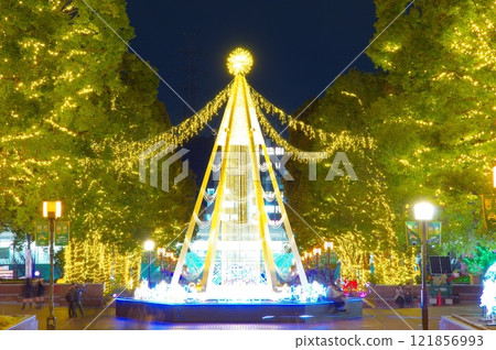 多摩中心站前的照明 121856993