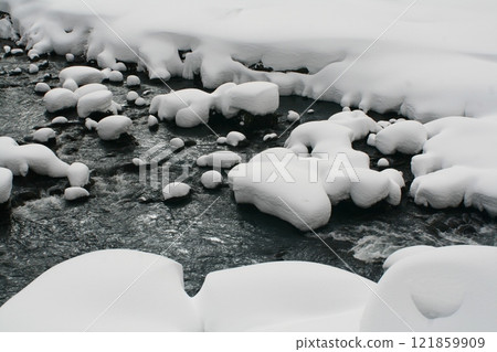 雪河和雪景 雪河和雪景 121859909