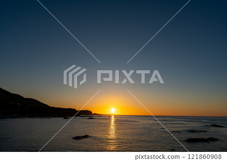2025年和歌山縣週參見町的第一個日出景色 121860908