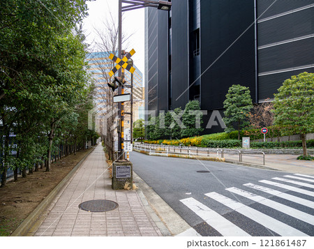 銀座僅存的道口信號機【濱離宮前道口痕跡】 121861487