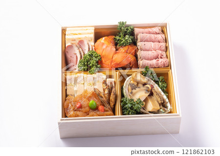 New Year's dishes (second layer) 121862103